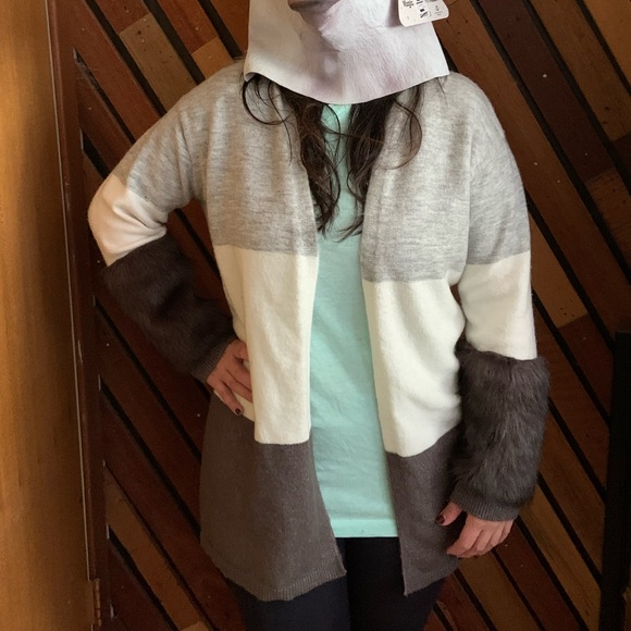 Faux fur cardigan - Picture 4 of 6